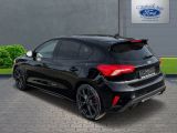 Ford Focus ST bei Gebrauchtwagen.expert - Abbildung (2 / 15)