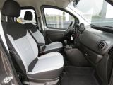 Fiat Fiorino bei Gebrauchtwagen.expert - Abbildung (13 / 15)