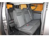 Opel Vivaro bei Gebrauchtwagen.expert - Abbildung (11 / 15)