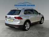 VW Tiguan bei Gebrauchtwagen.expert - Abbildung (6 / 15)