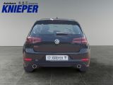VW Golf GTI bei Gebrauchtwagen.expert - Abbildung (7 / 15) VW Golf GTI bei Gebrauchtwagen.expert - Abbildung (7 / 15)