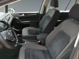 VW Golf Sportsvan bei Gebrauchtwagen.expert - Abbildung (9 / 15)