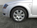 Audi Audi TT bei Gebrauchtwagen.expert - Abbildung (14 / 15)
