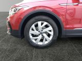VW Tiguan bei Gebrauchtwagen.expert - Abbildung (14 / 15)