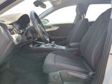 Audi A4 bei Gebrauchtwagen.expert - Abbildung (9 / 15)