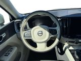 Volvo XC60 bei Gebrauchtwagen.expert - Abbildung (9 / 13) Volvo XC60 bei Gebrauchtwagen.expert - Abbildung (9 / 13)