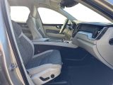 Volvo XC60 bei Gebrauchtwagen.expert - Abbildung (12 / 13) Volvo XC60 bei Gebrauchtwagen.expert - Abbildung (12 / 13)
