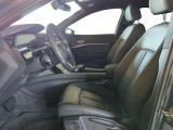 Audi Q8 bei Gebrauchtwagen.expert - Abbildung (7 / 14)