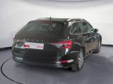 Skoda Superb bei Gebrauchtwagen.expert - Abbildung (5 / 14)
