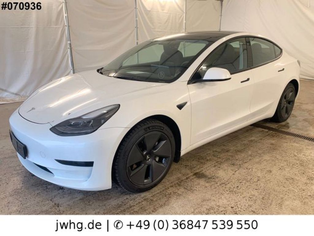 Tesla Model 3 bei Gebrauchtwagen.expert - Hauptabbildung Tesla Model 3 bei Gebrauchtwagen.expert - Hauptabbildung