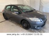 Toyota Auris bei Gebrauchtwagen.expert - Abbildung (2 / 14)