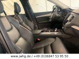 Volvo XC90 bei Gebrauchtwagen.expert - Abbildung (4 / 15)