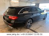 Mercedes-Benz E-Klasse bei Gebrauchtwagen.expert - Abbildung (4 / 15)