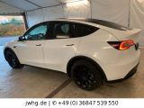 Tesla Model Y bei Gebrauchtwagen.expert - Abbildung (7 / 15) Tesla Model Y bei Gebrauchtwagen.expert - Abbildung (7 / 15)