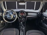 Mini Cooper bei Gebrauchtwagen.expert - Abbildung (13 / 15) Mini Cooper bei Gebrauchtwagen.expert - Abbildung (13 / 15)