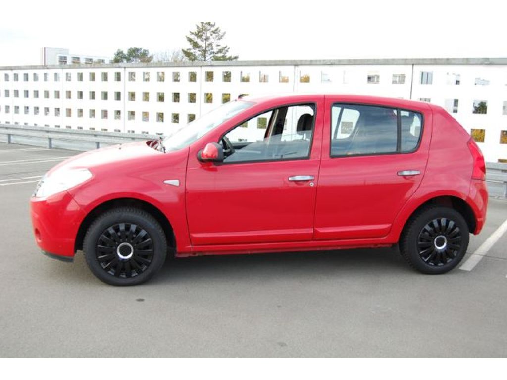 Dacia Sandero bei Gebrauchtwagen.expert - Hauptabbildung Dacia Sandero bei Gebrauchtwagen.expert - Hauptabbildung