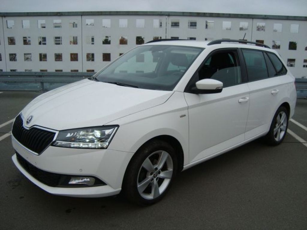 Skoda Fabia bei Gebrauchtwagen.expert - Hauptabbildung Skoda Fabia bei Gebrauchtwagen.expert - Hauptabbildung