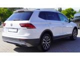 VW Tiguan Allspace bei Gebrauchtwagen.expert - Abbildung (6 / 15)