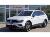 VW Tiguan Allspace bei Gebrauchtwagen.expert - Abbildung (2 / 15)