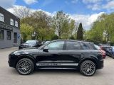 Porsche Cayenne bei Gebrauchtwagen.expert - Abbildung (12 / 15) Porsche Cayenne bei Gebrauchtwagen.expert - Abbildung (12 / 15)