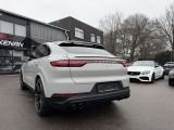 Porsche Cayenne bei Gebrauchtwagen.expert - Abbildung (13 / 15) Porsche Cayenne bei Gebrauchtwagen.expert - Abbildung (13 / 15)