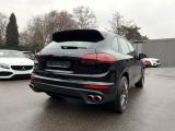Porsche Cayenne bei Gebrauchtwagen.expert - Abbildung (5 / 15)