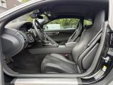 Jaguar F-Type bei Gebrauchtwagen.expert - Abbildung (12 / 15) Jaguar F-Type bei Gebrauchtwagen.expert - Abbildung (12 / 15)