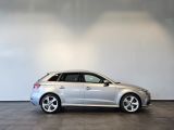 Audi A3 Sportback bei Gebrauchtwagen.expert - Abbildung (7 / 10)