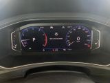 VW T-Roc bei Gebrauchtwagen.expert - Abbildung (13 / 14)