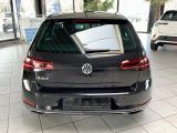 VW Golf bei Gebrauchtwagen.expert - Abbildung (4 / 12)