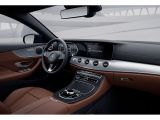 Mercedes-Benz E 200 Coupe Ambiente bei Gebrauchtwagen.expert - Abbildung (8 / 9)