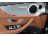 Mercedes-Benz E 200 Coupe Ambiente bei Gebrauchtwagen.expert - Abbildung (7 / 15)