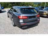 Mercedes-Benz E-Klasse bei Gebrauchtwagen.expert - Abbildung (11 / 15) Mercedes-Benz E-Klasse bei Gebrauchtwagen.expert - Abbildung (11 / 15)