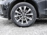 Volvo XC60 bei Gebrauchtwagen.expert - Abbildung (3 / 15)