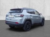 Jeep Compass bei Gebrauchtwagen.expert - Abbildung (2 / 15) Jeep Compass bei Gebrauchtwagen.expert - Abbildung (2 / 15)