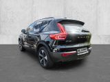 Volvo XC40 bei Gebrauchtwagen.expert - Abbildung (2 / 15) Volvo XC40 bei Gebrauchtwagen.expert - Abbildung (2 / 15)