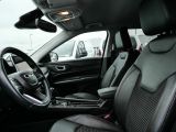 Jeep Compass bei Gebrauchtwagen.expert - Abbildung (6 / 15) Jeep Compass bei Gebrauchtwagen.expert - Abbildung (6 / 15)
