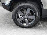 Land Rover Defender bei Gebrauchtwagen.expert - Abbildung (9 / 12)
