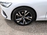 Volvo V60 bei Gebrauchtwagen.expert - Abbildung (4 / 15)