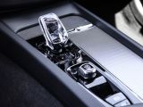 Volvo XC60 bei Gebrauchtwagen.expert - Abbildung (13 / 15) Volvo XC60 bei Gebrauchtwagen.expert - Abbildung (13 / 15)
