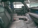 Land Rover Defender bei Gebrauchtwagen.expert - Abbildung (3 / 15)