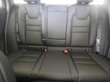 Volvo V60 bei Gebrauchtwagen.expert - Abbildung (11 / 15) Volvo V60 bei Gebrauchtwagen.expert - Abbildung (11 / 15)