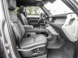 Land Rover Defender bei Gebrauchtwagen.expert - Abbildung (3 / 15)