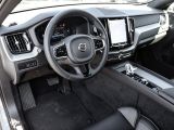Volvo XC60 bei Gebrauchtwagen.expert - Abbildung (4 / 9)