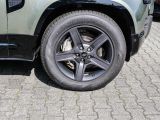Land Rover Defender bei Gebrauchtwagen.expert - Abbildung (9 / 15)