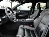 Volvo XC60 bei Gebrauchtwagen.expert - Abbildung (6 / 15)