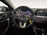 Kia Ceed bei Gebrauchtwagen.expert - Abbildung (14 / 15) Kia Ceed bei Gebrauchtwagen.expert - Abbildung (14 / 15)