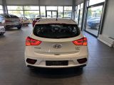 Hyundai i30 bei Gebrauchtwagen.expert - Abbildung (12 / 15) Hyundai i30 bei Gebrauchtwagen.expert - Abbildung (12 / 15)