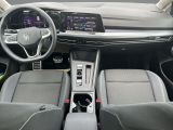 VW Golf VIII bei Gebrauchtwagen.expert - Abbildung (9 / 15)