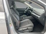 VW Golf VIII bei Gebrauchtwagen.expert - Abbildung (12 / 15)